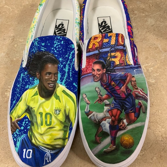 Custom Vans - Picture 1 of 8